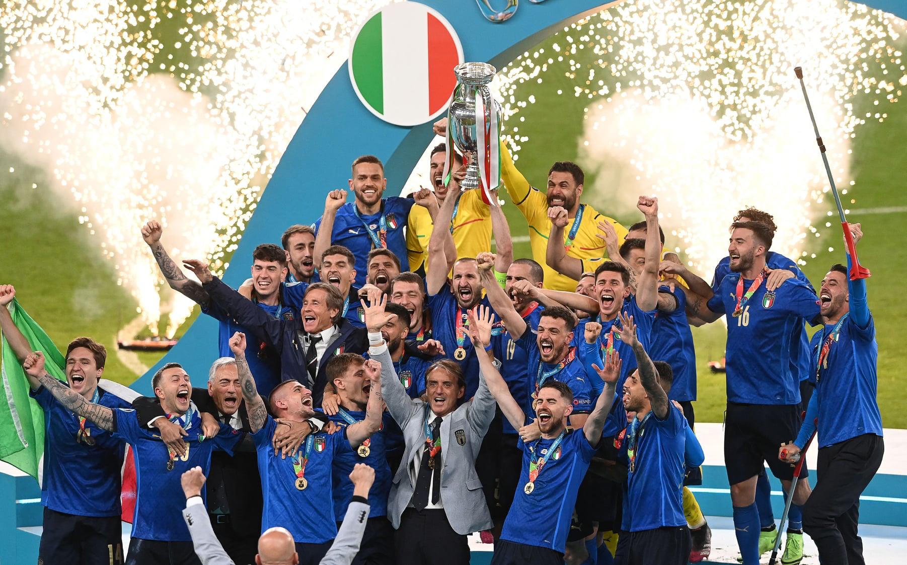 Copertina per Giochi dei quartieri a Gorizia, poi il maxischermo per l'esordio dell'Italia a Euro2024