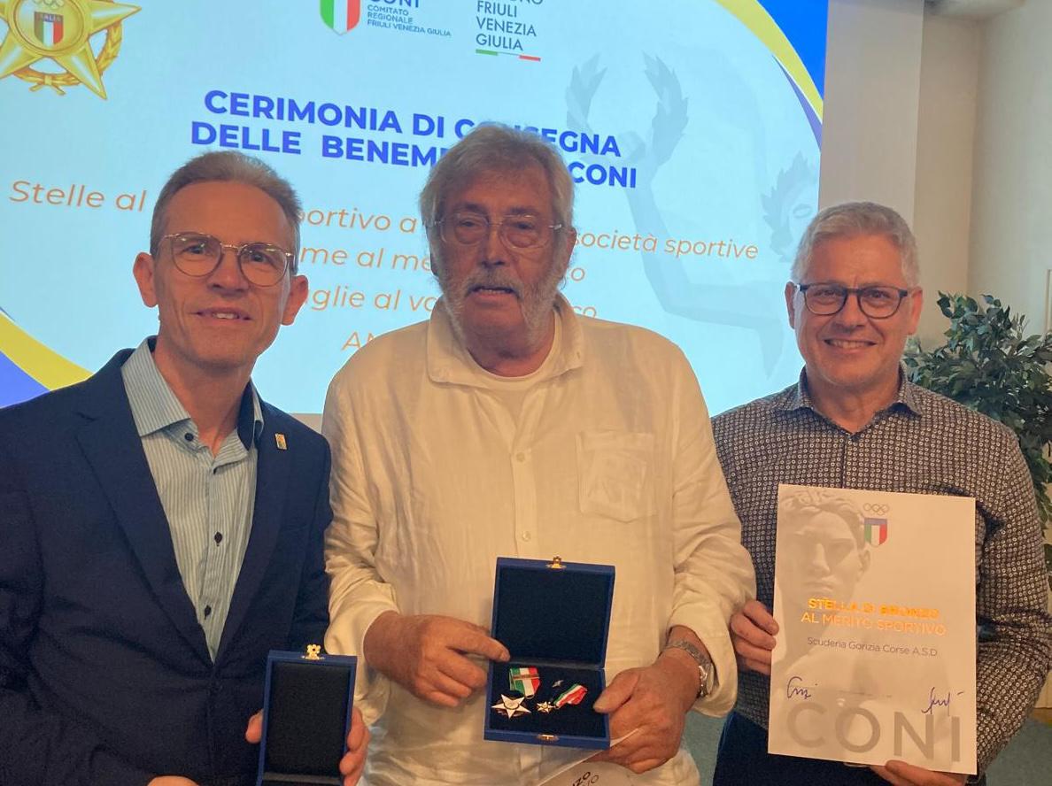 Immagine per Le due stelle di bronzo ai motori, premio a Gorizia Corse e al pioniere Franzoni