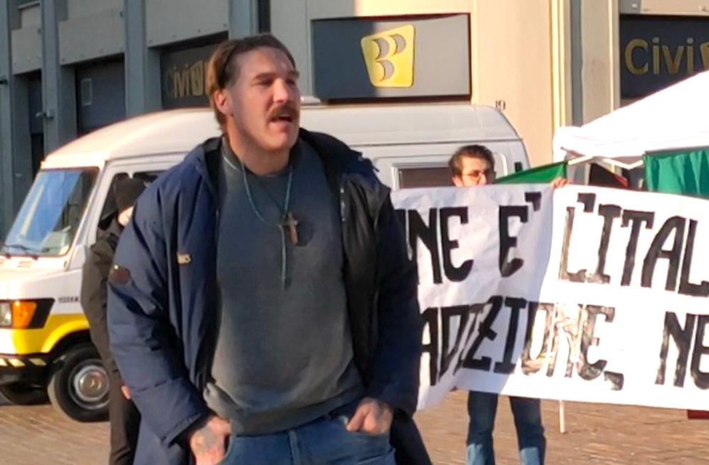 Copertina per Post contro attivista Lgbtq+, ribaltata la sentenza in appello per Fabio Tuiach