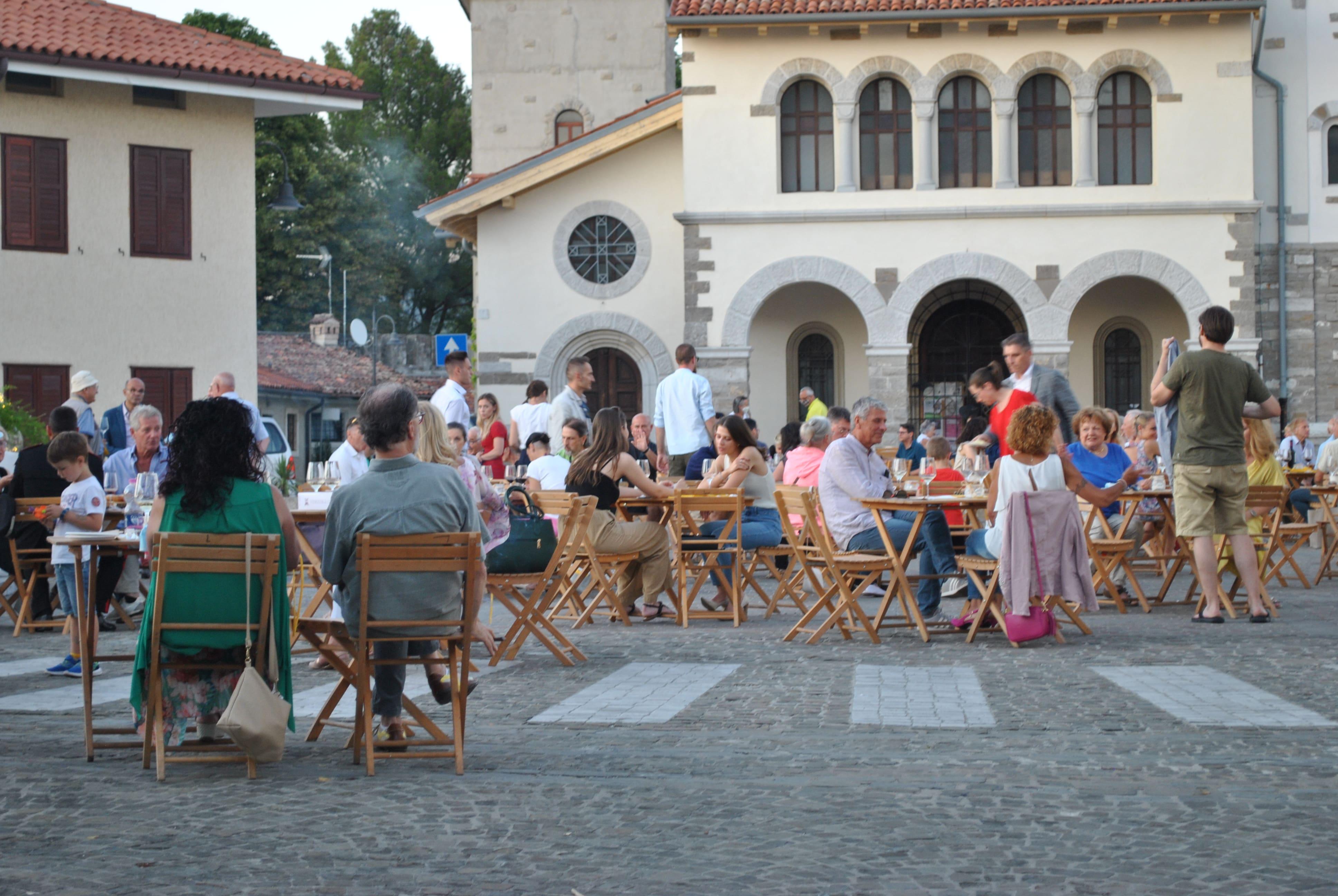 Copertina per Likof riporta cantine e gusto in piazza, due giorni a San Floriano del Collio