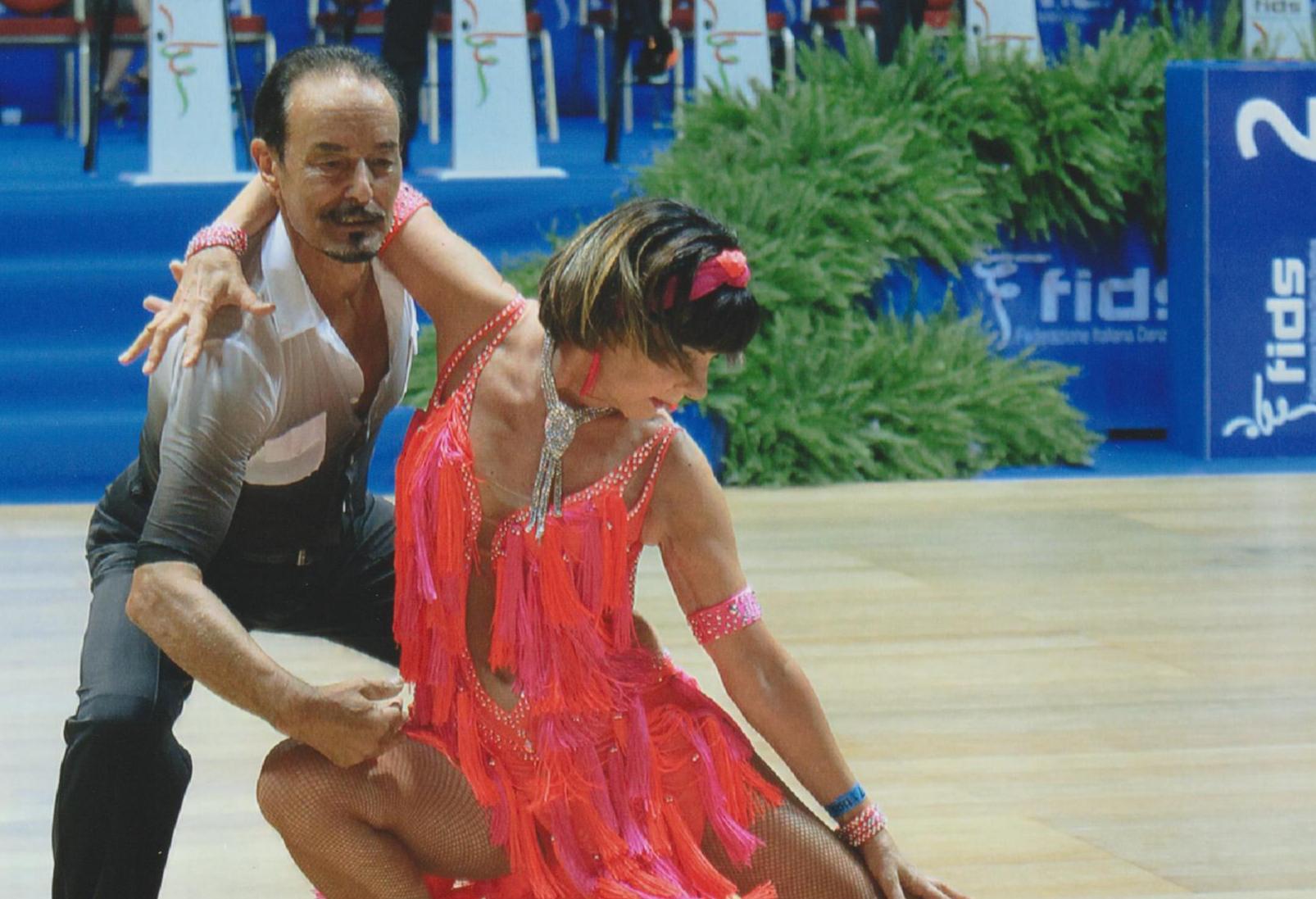Copertina per Una coppia di Gorizia si laurea campione d'Italia di ballo, nuovo successo a Rimini