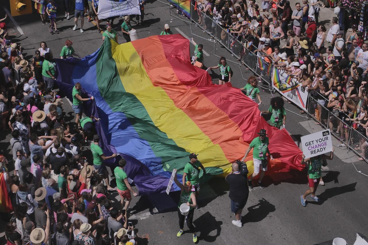 Scintille in Consiglio a Gorizia, fumata nera per la mozione a favore del Pride
