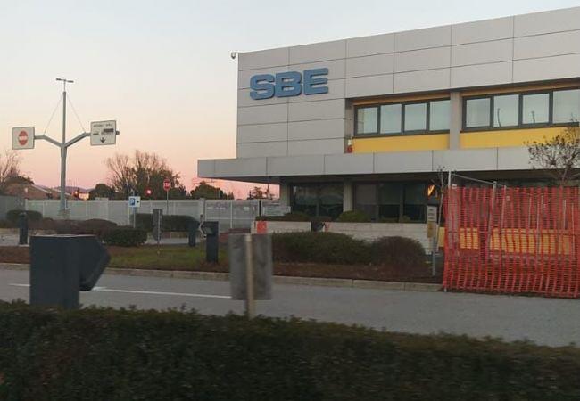 Manca manodopera qualificata, Sbe-Varvit apre stabilimento in Campania