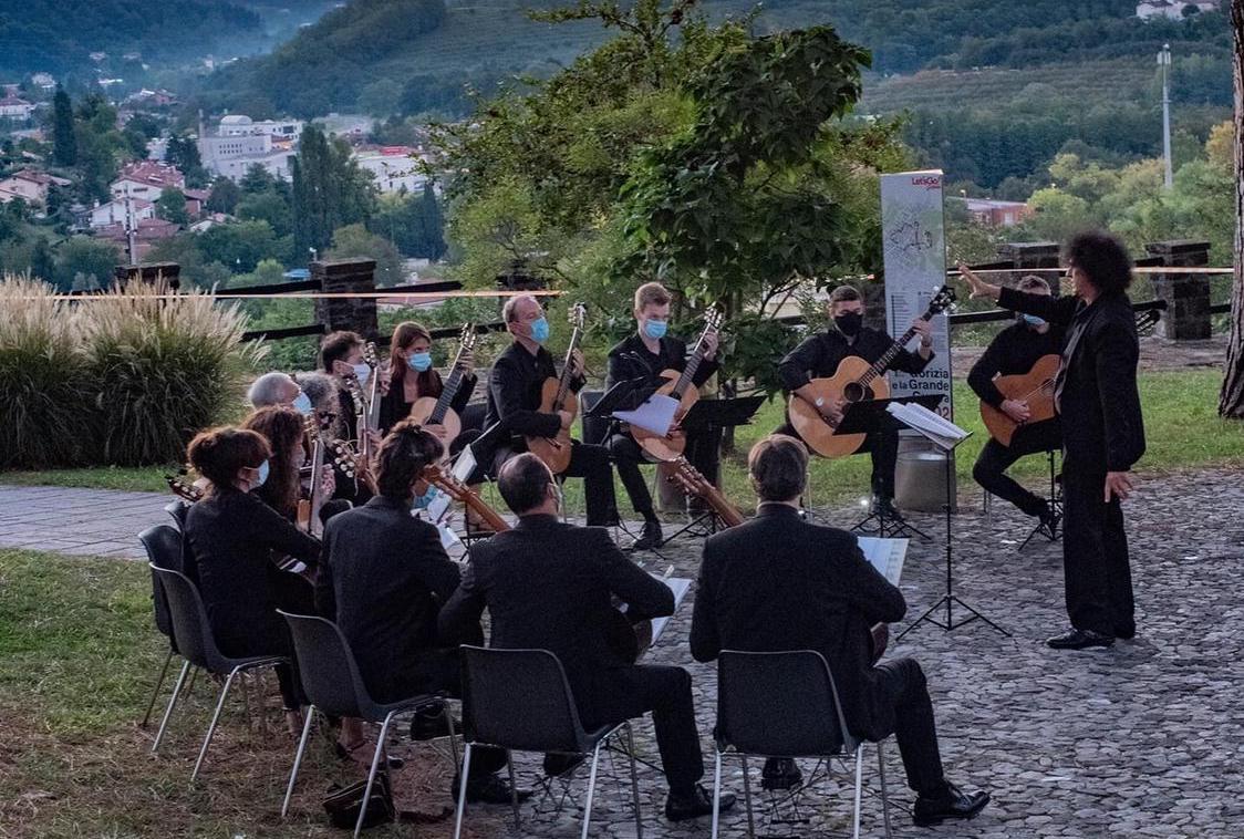 Immagine per Gorizia sveglia all'alba in musica, torna il concerto del risveglio in Castello
