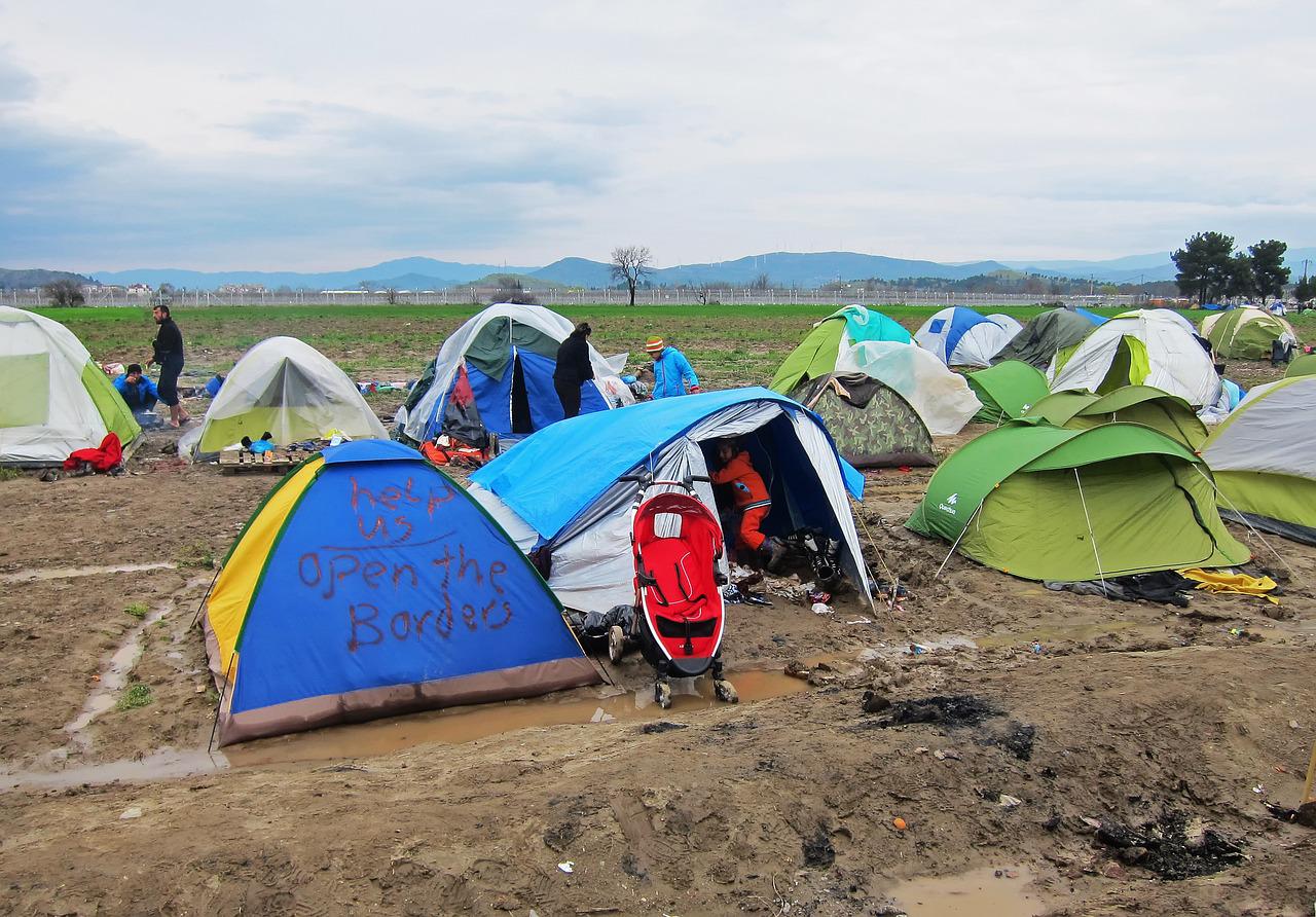 Copertina per «Basta violenze su migranti alle frontiere Ue», la raccolta firme in Fvg