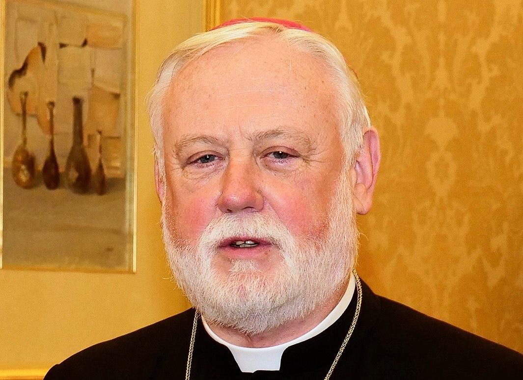 Immagine per Pace e democrazia secondo monsignor Gallagher, il diplomatico del Papa ad Aquileia