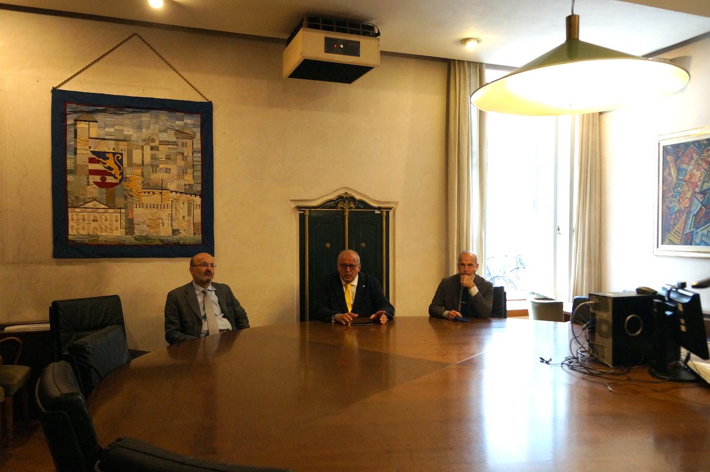 Immagine per Lipizer assente in municipio, nessuno all'invito di Ziberna
