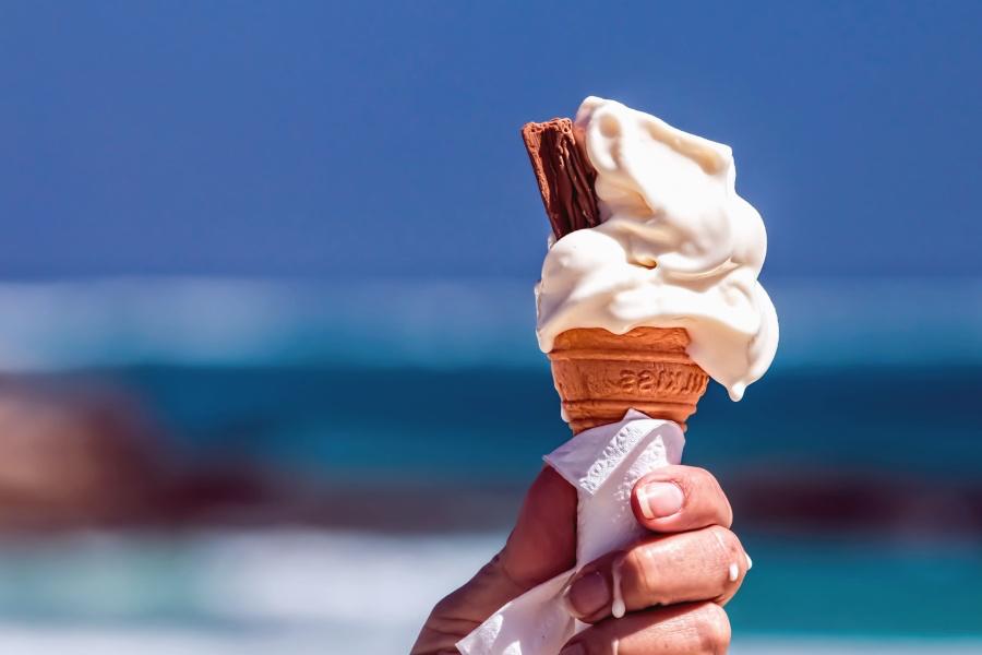 Copertina per Il gelato al gusto di grappe e vini, l'idea nata al Castello di Spessa