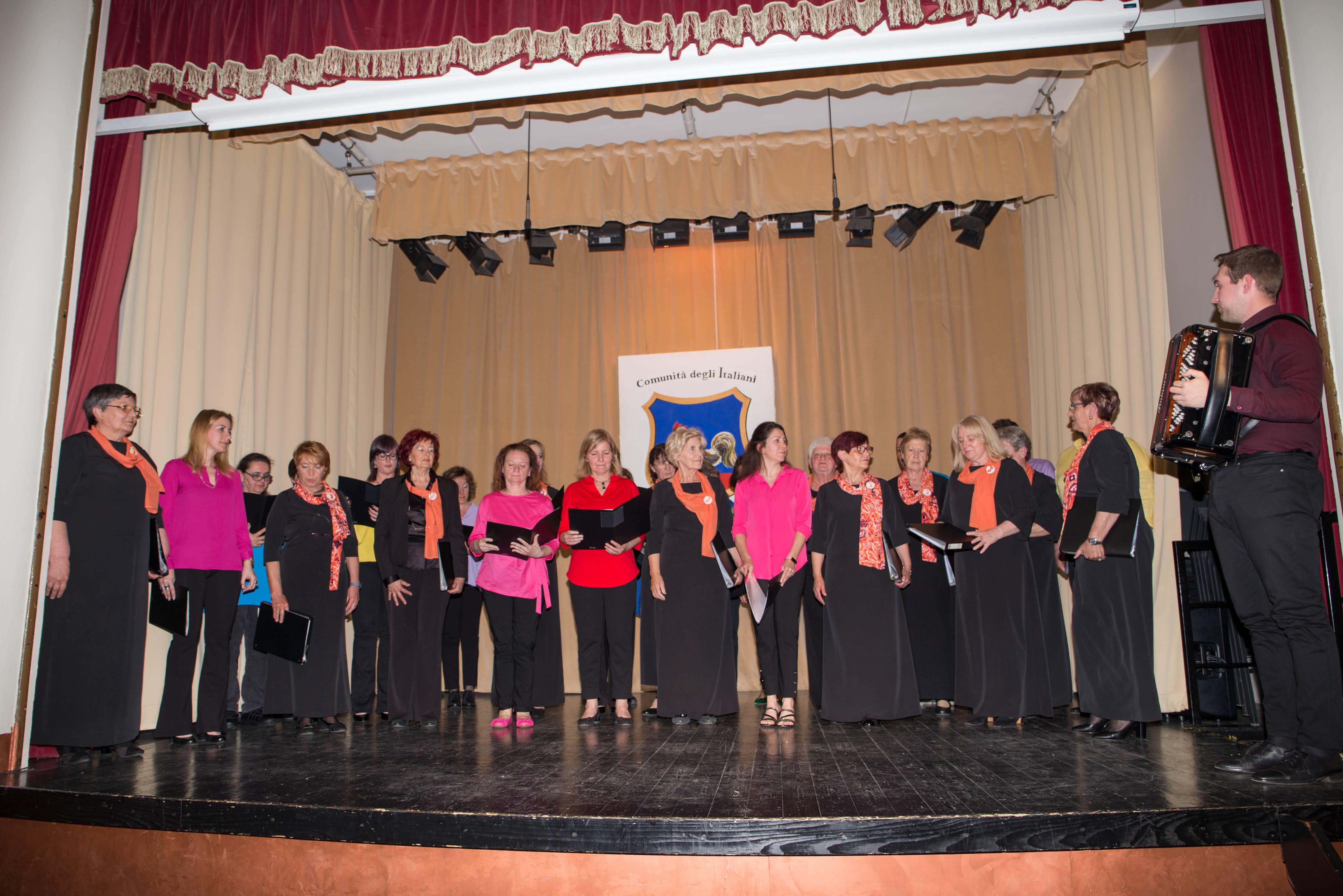 Copertina per Gorizia, il coro dei dipendenti comunali canta con gli amici di Gallesano
