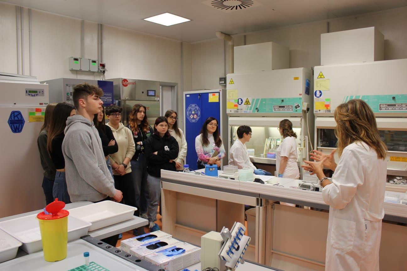 Immagine per Gorizia, allievi del D'Annunzio alla scoperta delle pandemie a Legnaro
