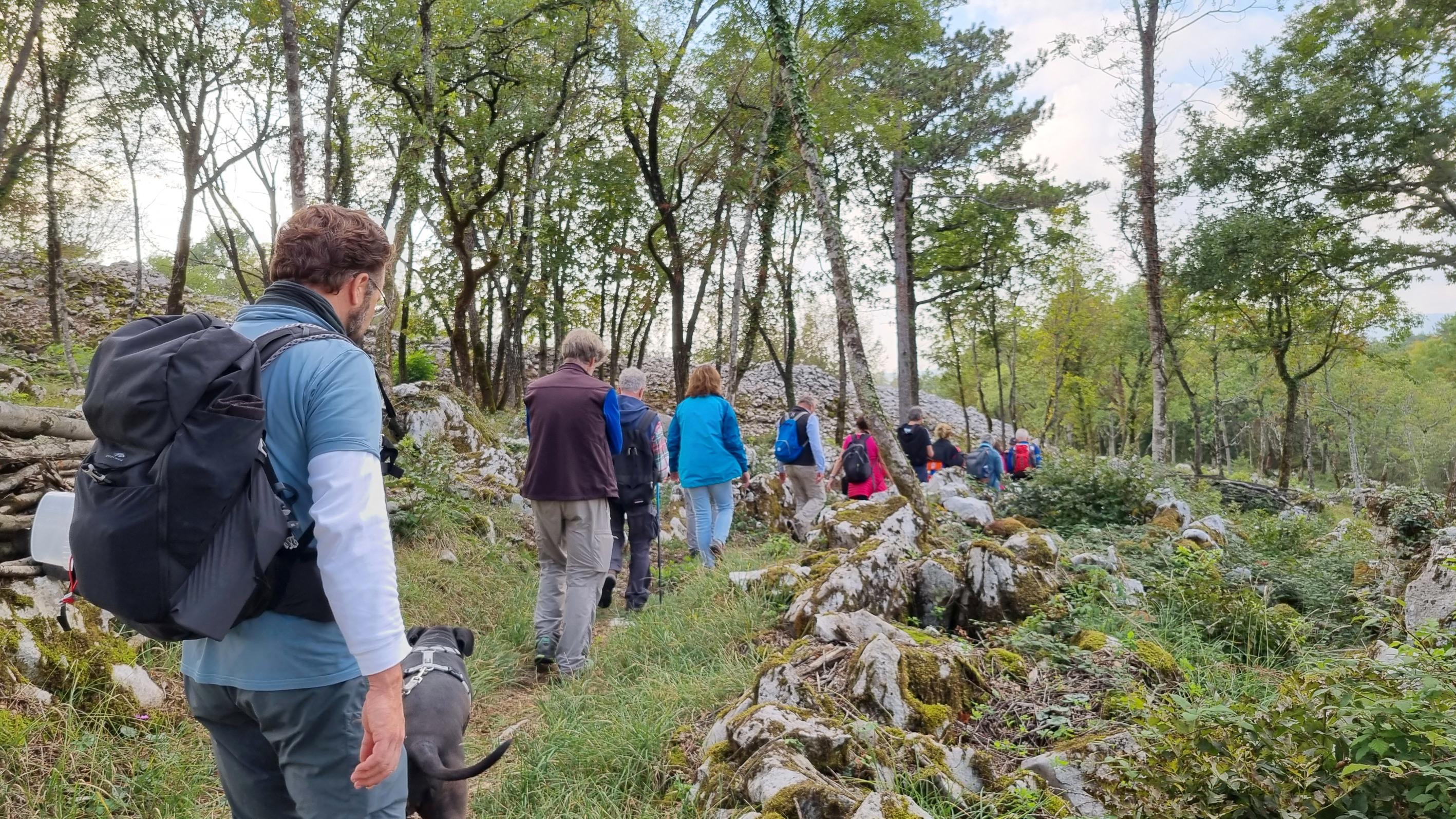 In cammino da Ternova e Volčji Grad, alla scoperta di natura e storie popolari