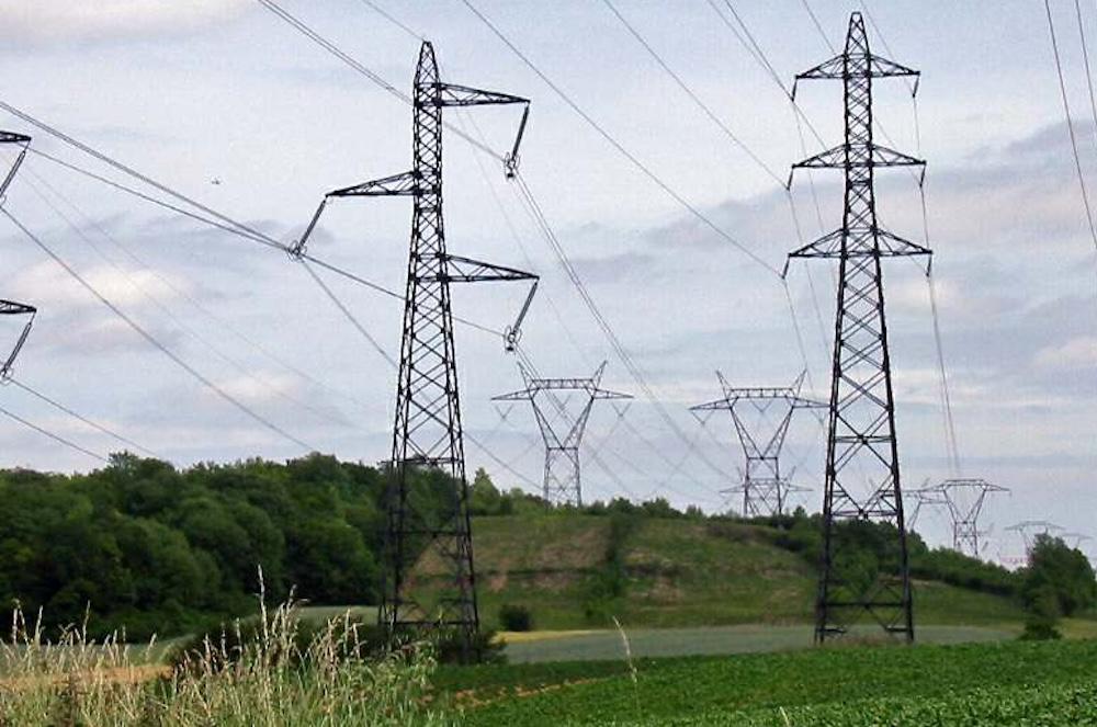 Immagine per Lavori a linea elettrodotto Redipuglia-Duino, Ssk spinge sull'interramento