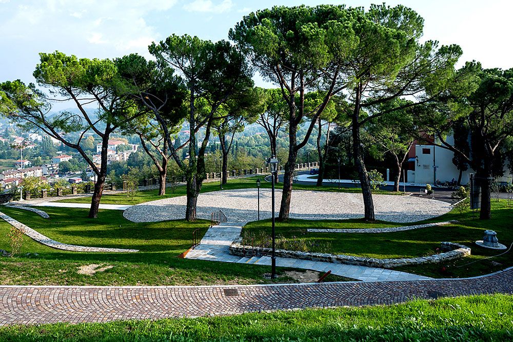 Immagine per FdI fa quadrato sul bando di borgo Castello, «già  progetti interessanti»