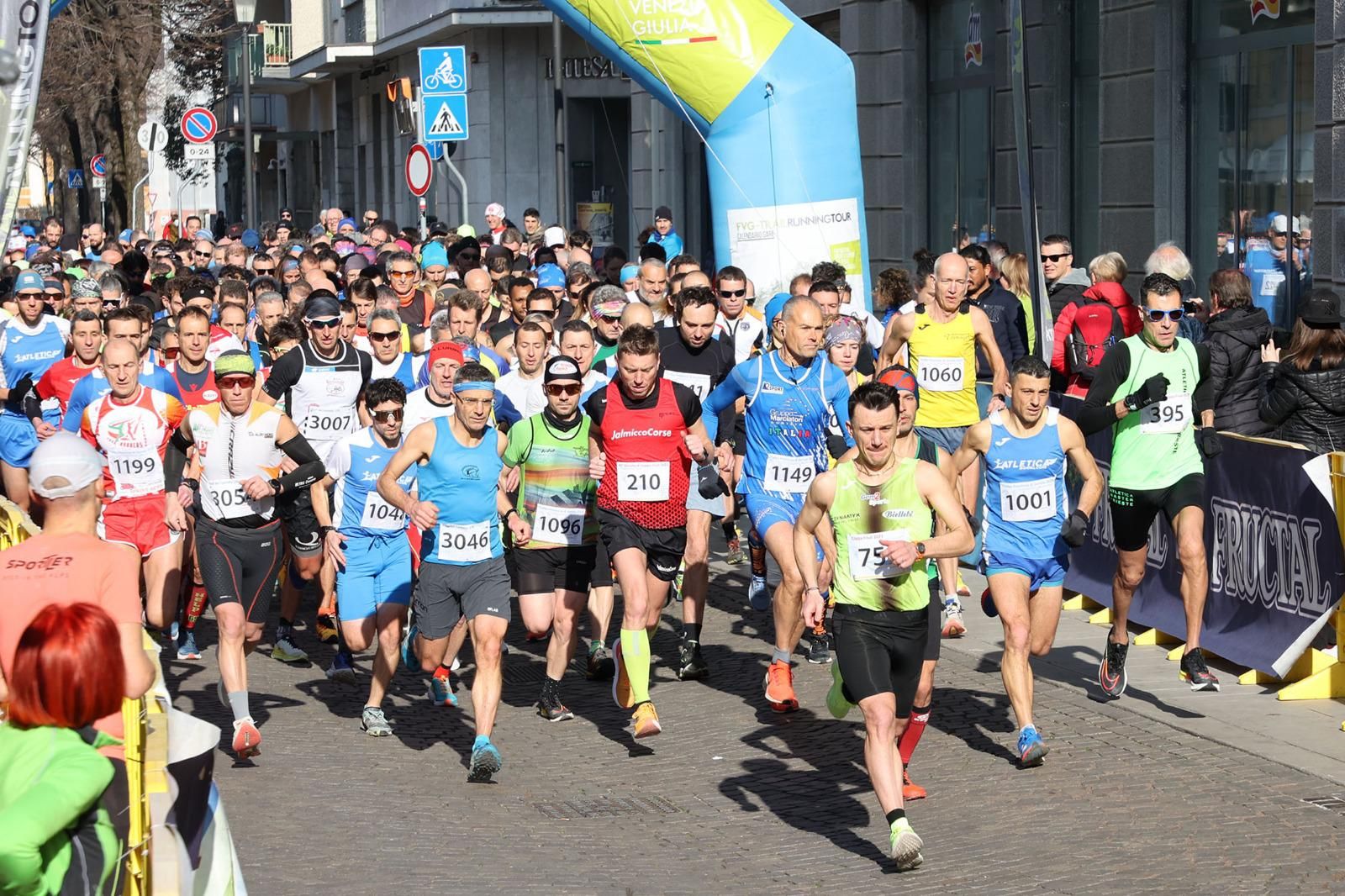 Immagine per Il Trail del castello richiama 640 corridori, fiume di atleti a Gorizia