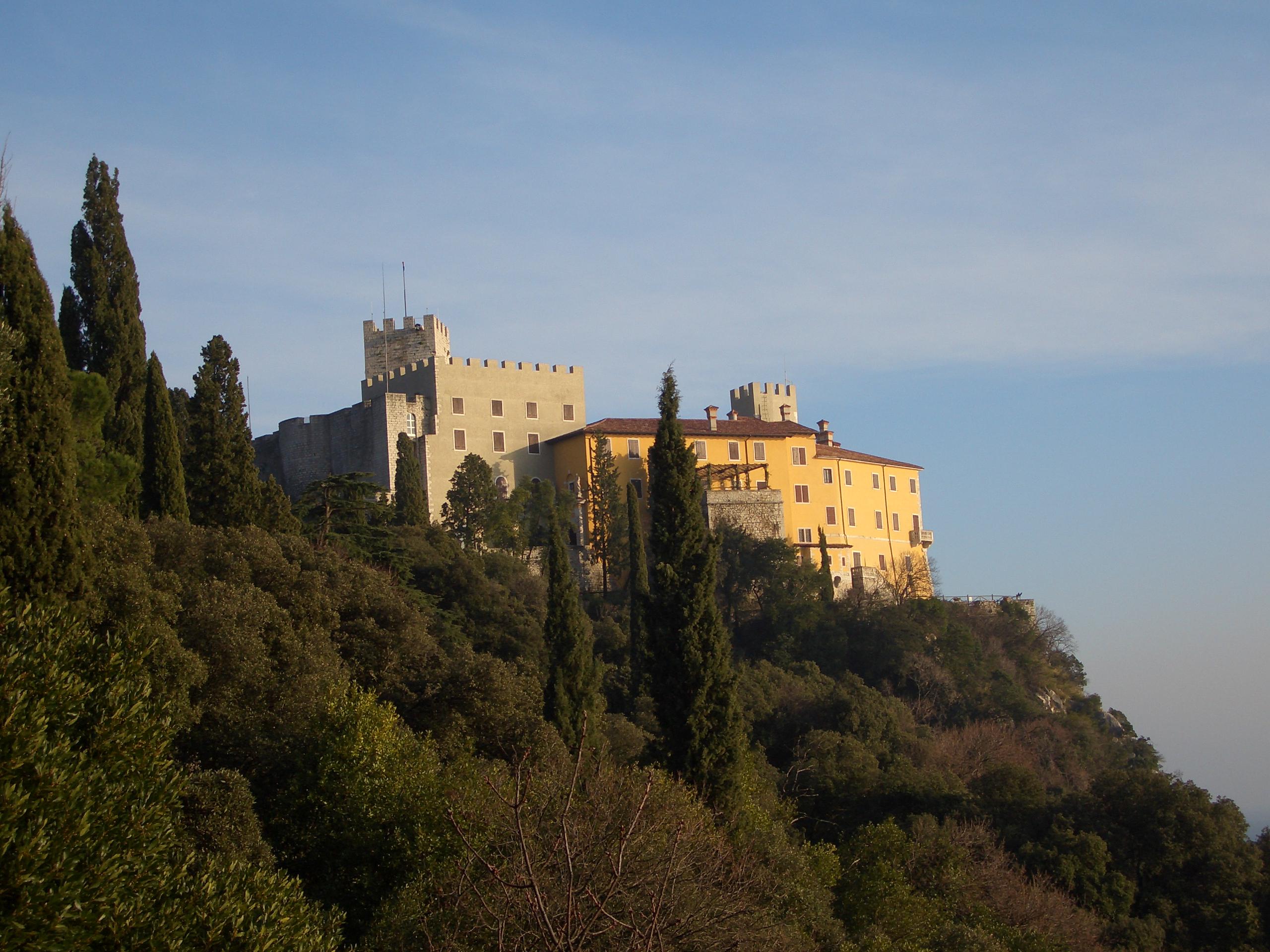 Immagine per Castello di Duino, apre la stagione 2024: ecco date e orari per visitarlo