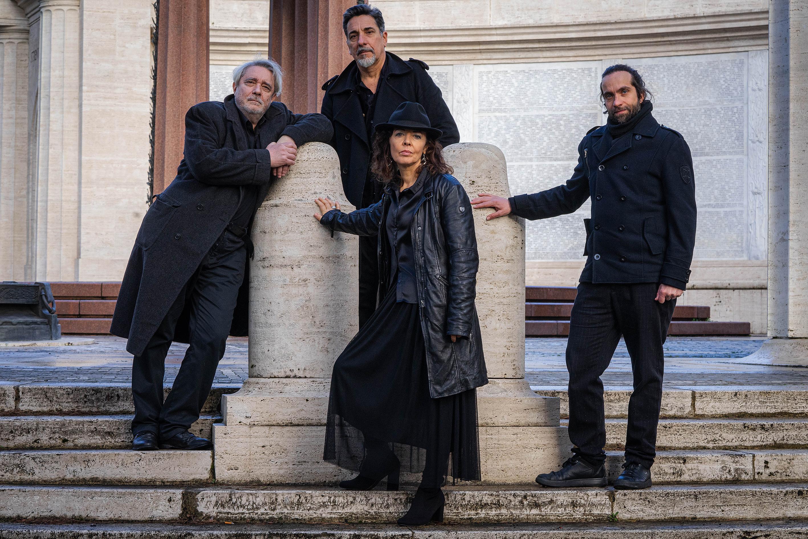 Copertina per Manfredi e Traindeville cantano Gorizia, musica anarchica contro la guerra