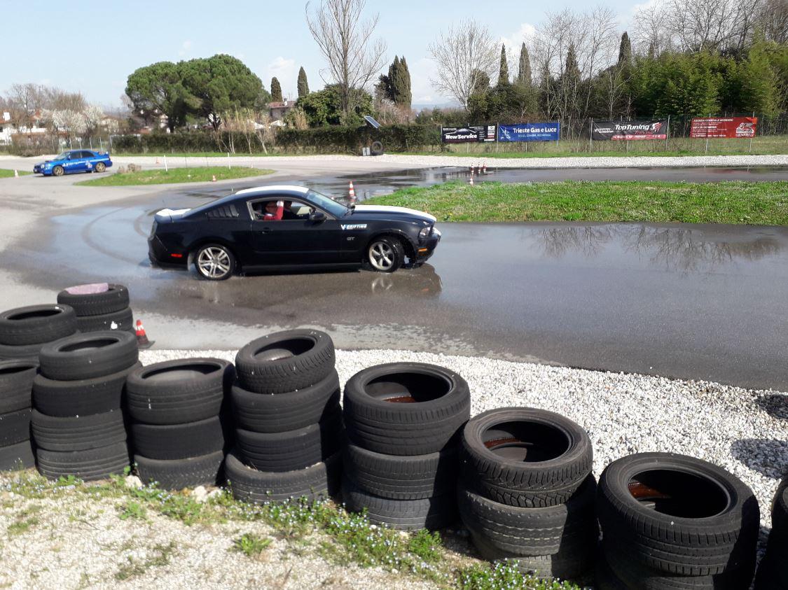 Immagine per Guida sicura, la pista drift di Mariano si candida per la Polizia locale Fvg