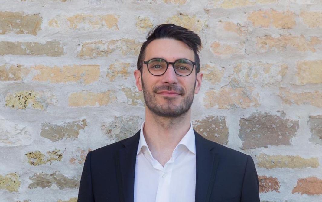 Immagine per Il vicesindaco di Aquileia fa coming out in Aula: «Dovere di dare l'esempio»