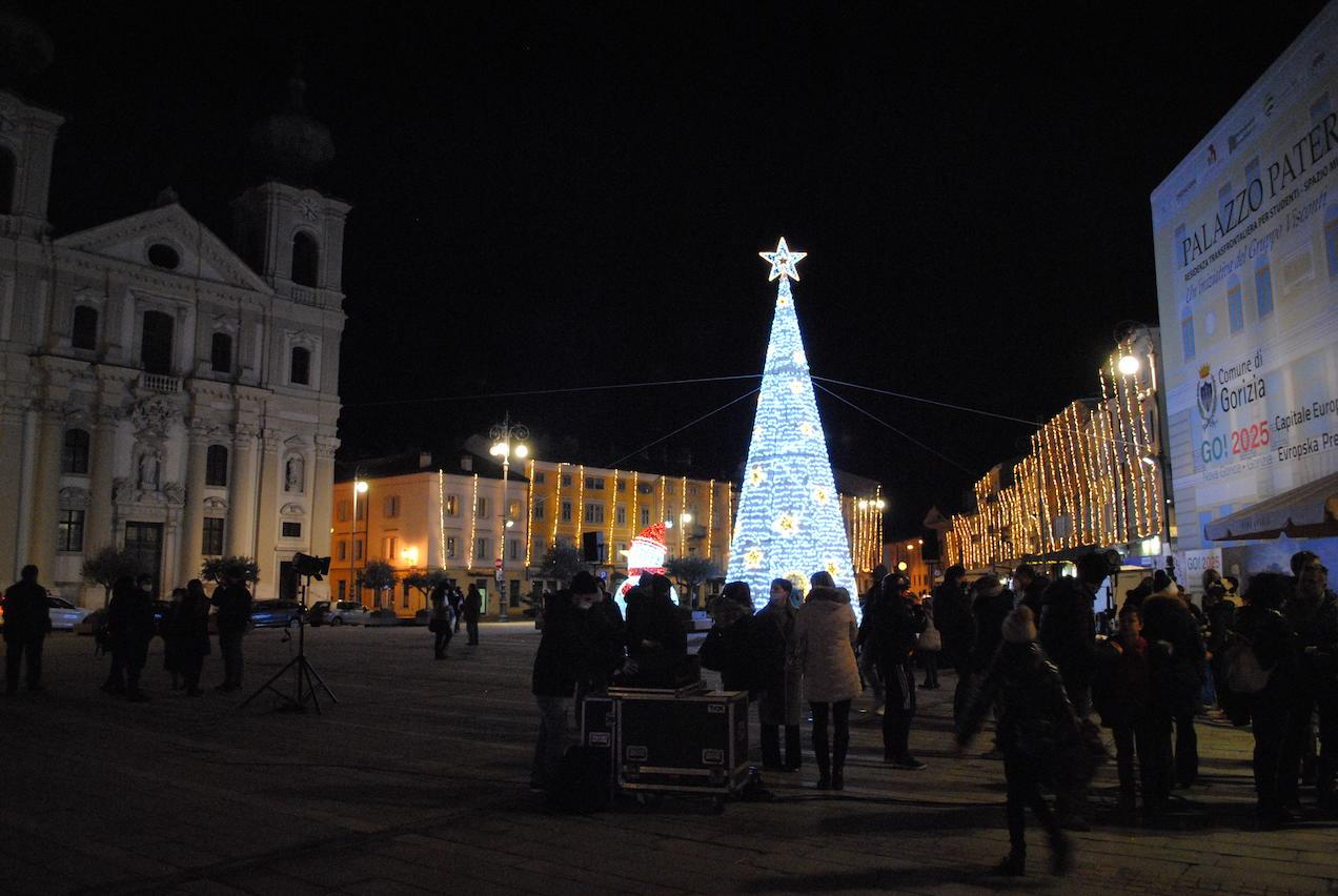 Immagine per Gorizia prepara un Natale sobrio, meno luci e festa sul confine della Transalpina
