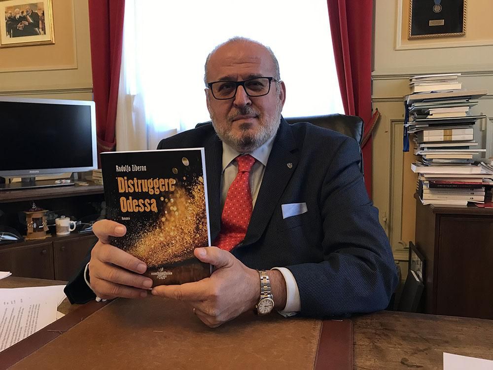 Immagine per Ziberna torna in libreria con il suo thriller storico, ricavato in beneficenza