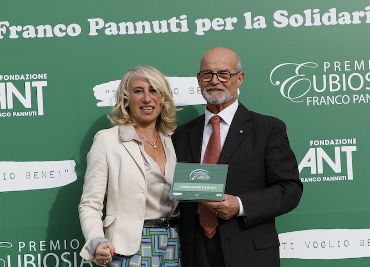 Gorizia, Fondazione Carigo premiata per impegno su malati oncologici