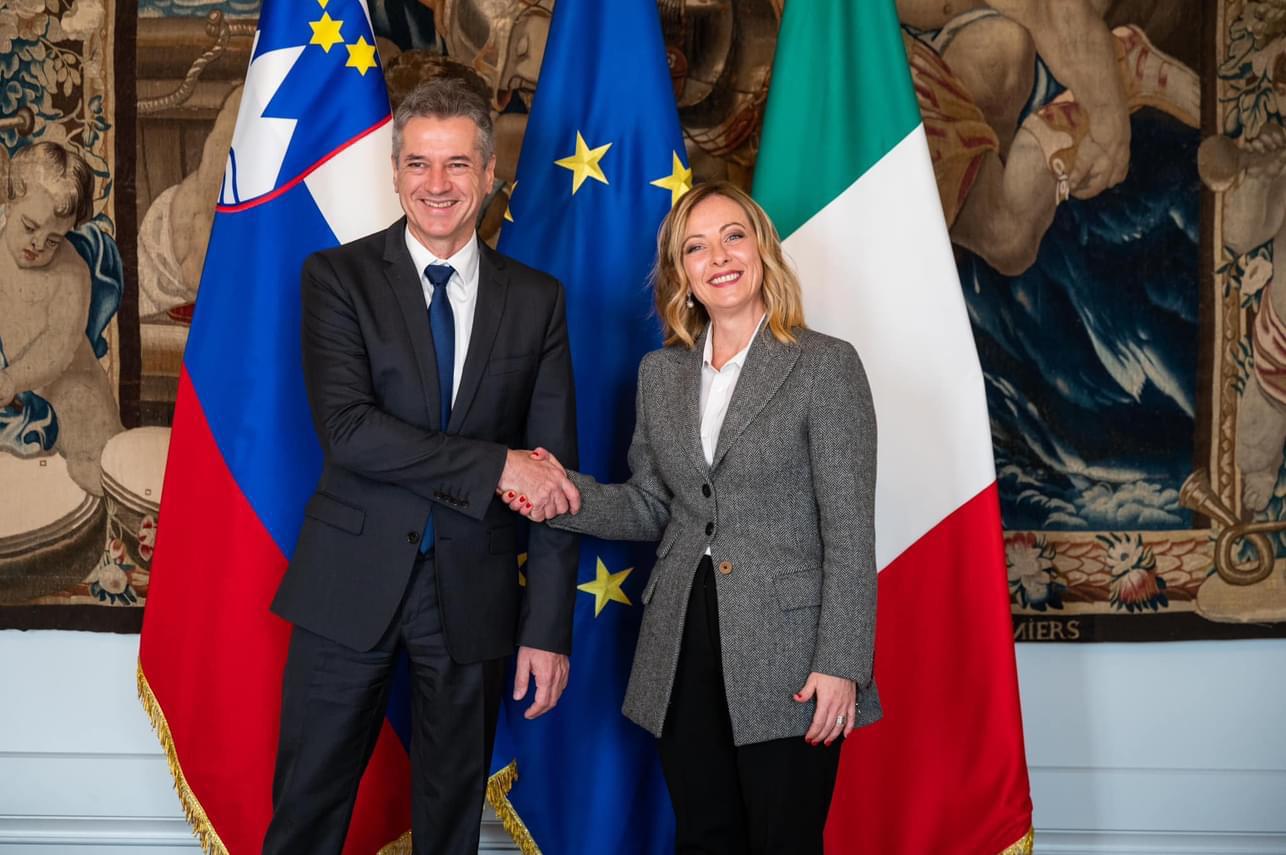Copertina per Golob invita Meloni sul confine di Gorizia, «pronti a lavorare insieme»