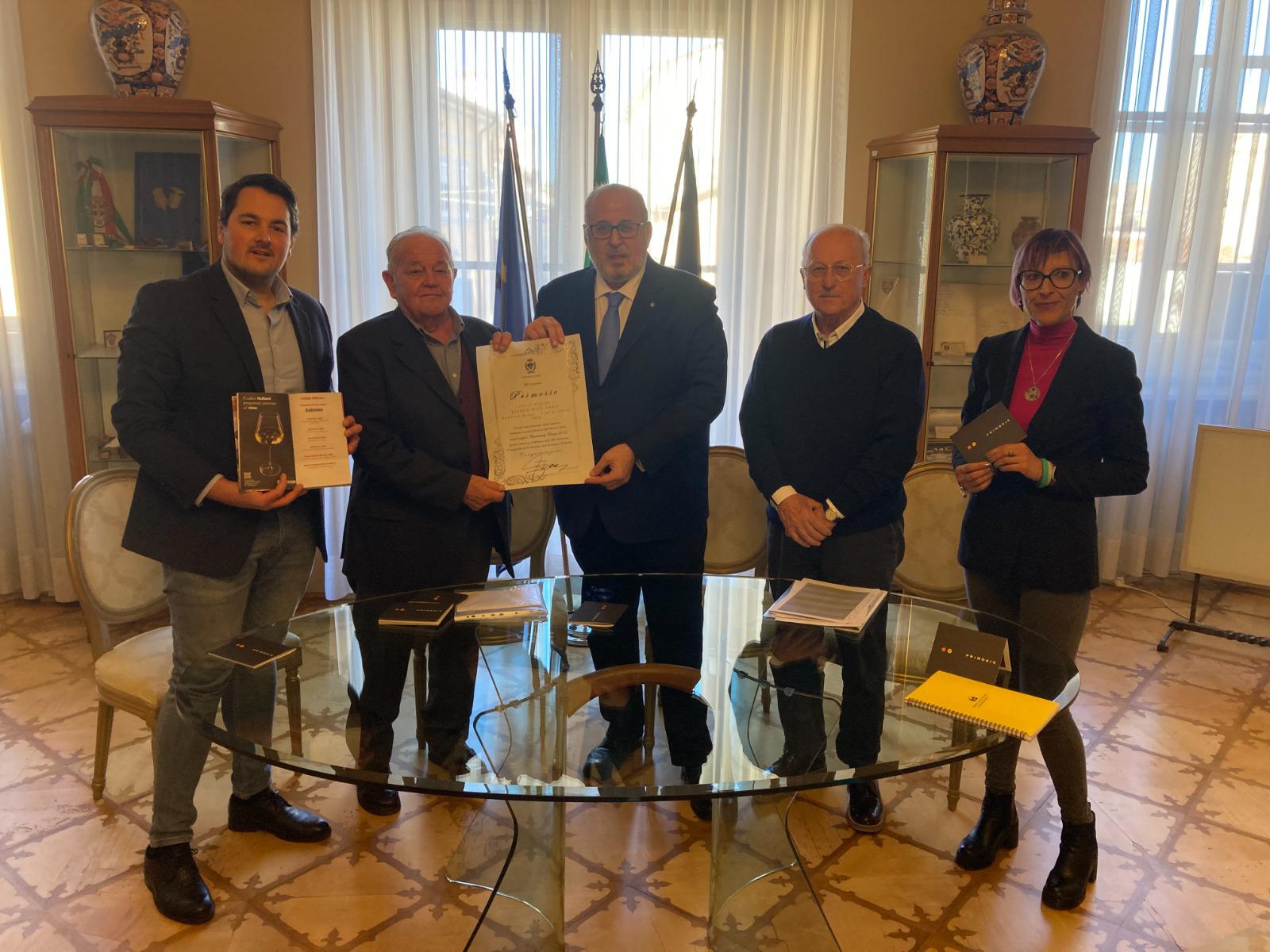 Copertina per Il vino bianco più buono è di Gorizia, il Comune premia l'Azienda Primosic