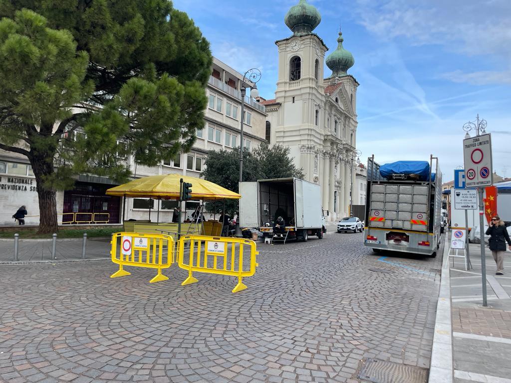 Copertina per Arrivano le giostre di Sant'Andrea in piazza, divieti e traffico a Gorizia