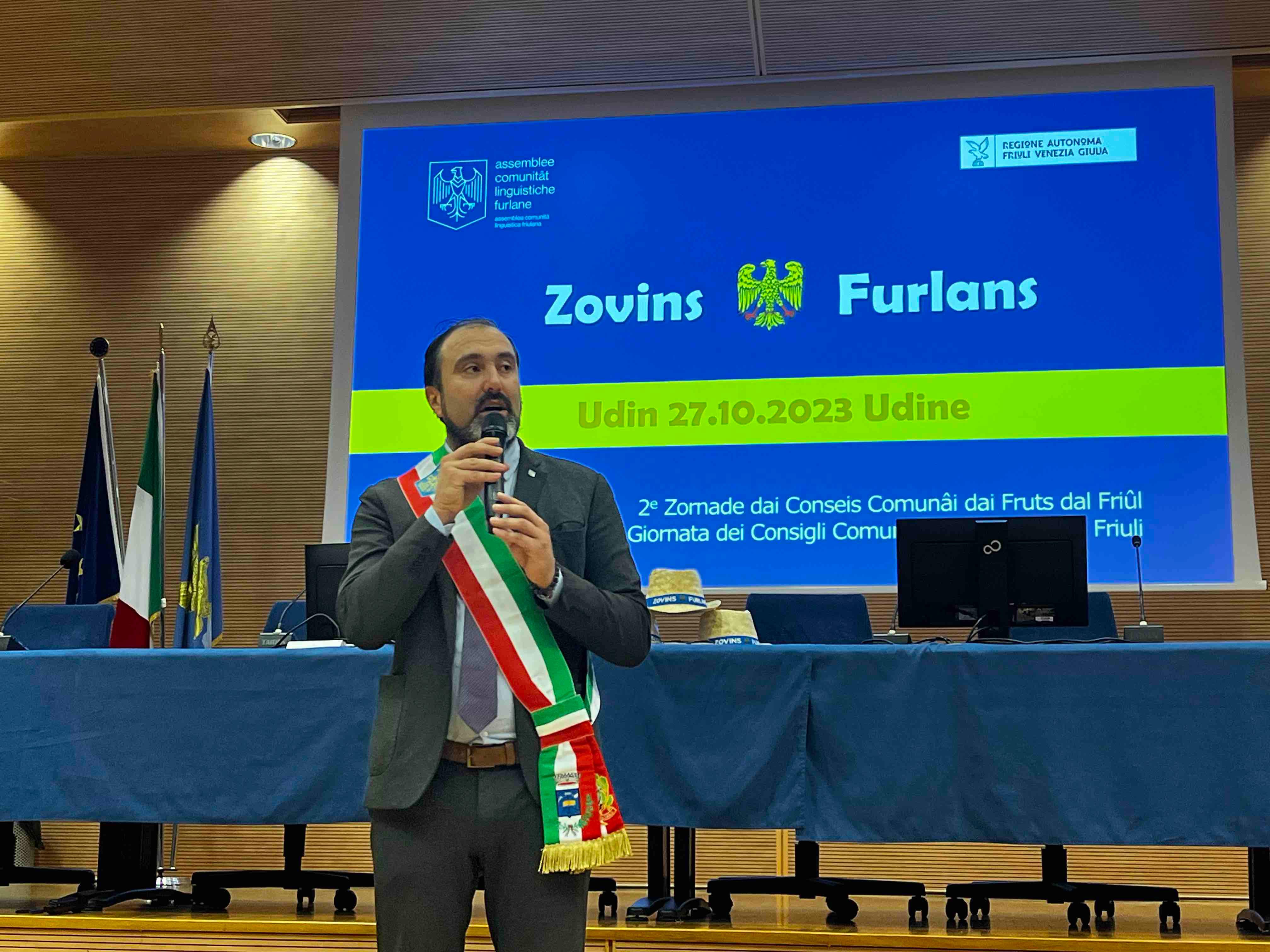 Immagine per Messale in lingua friulana, porte aperte dalla Cei ai 141 sindaci dell'Aclif