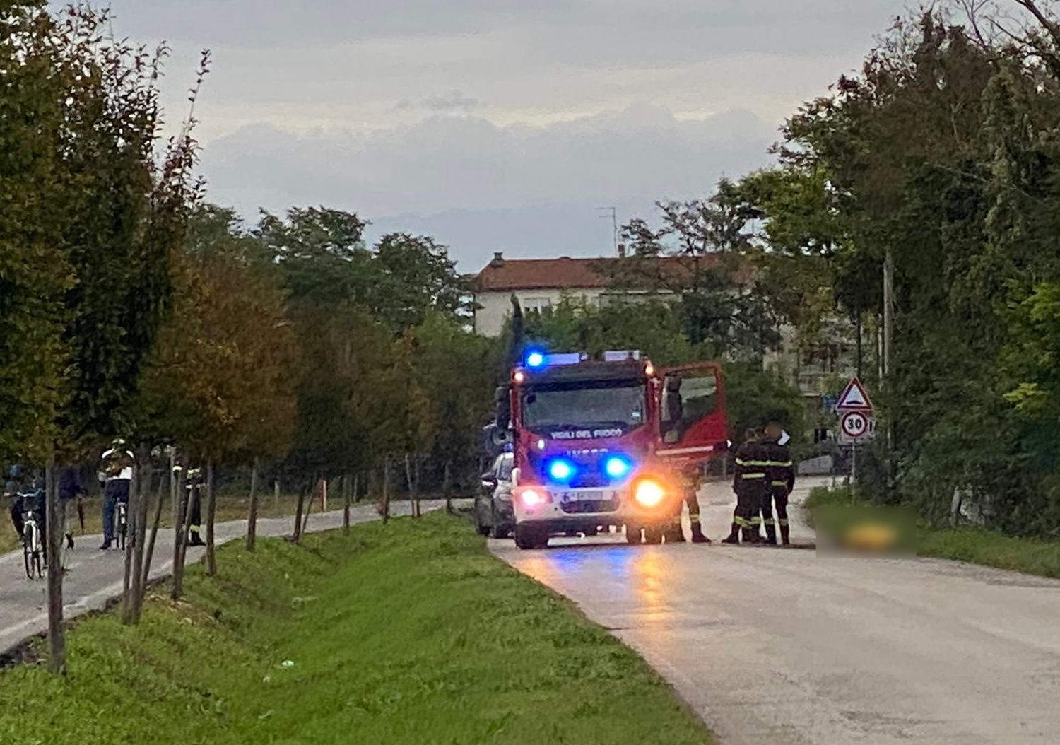 Immagine per Tragico incidente a Turriaco, muore autista finito fuori strada