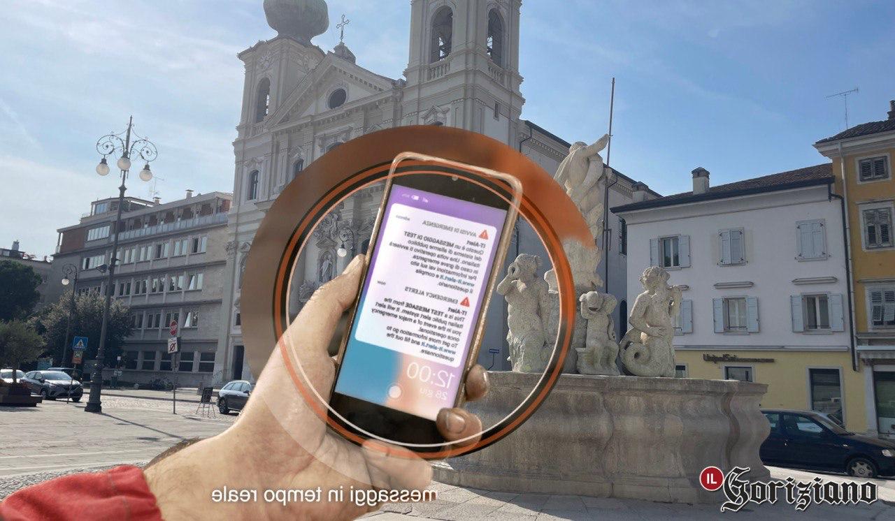 Immagine per Migliaia di telefoni squillano insieme, è il primo It Alert partito in Fvg