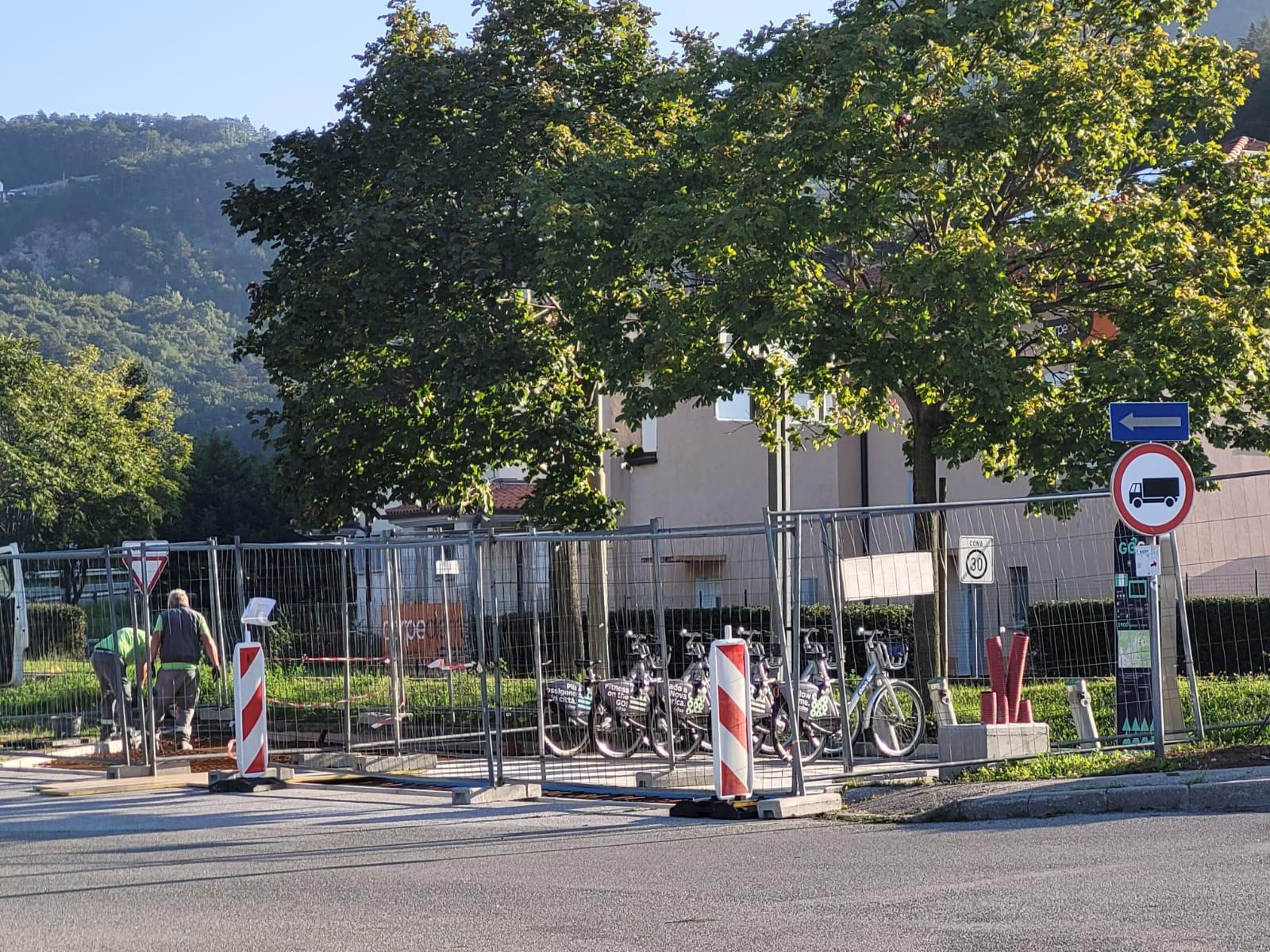 Immagine per Pensiline e stazioni di ricarica, lavori alle fermate dei bus di Nova Gorica