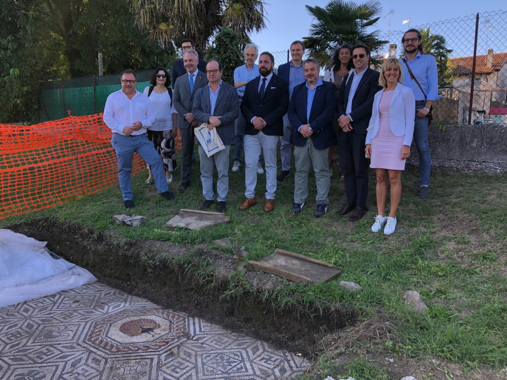 Immagine per Politica in visita ad Aquileia, pesa il nodo sulla fine della Fondazione