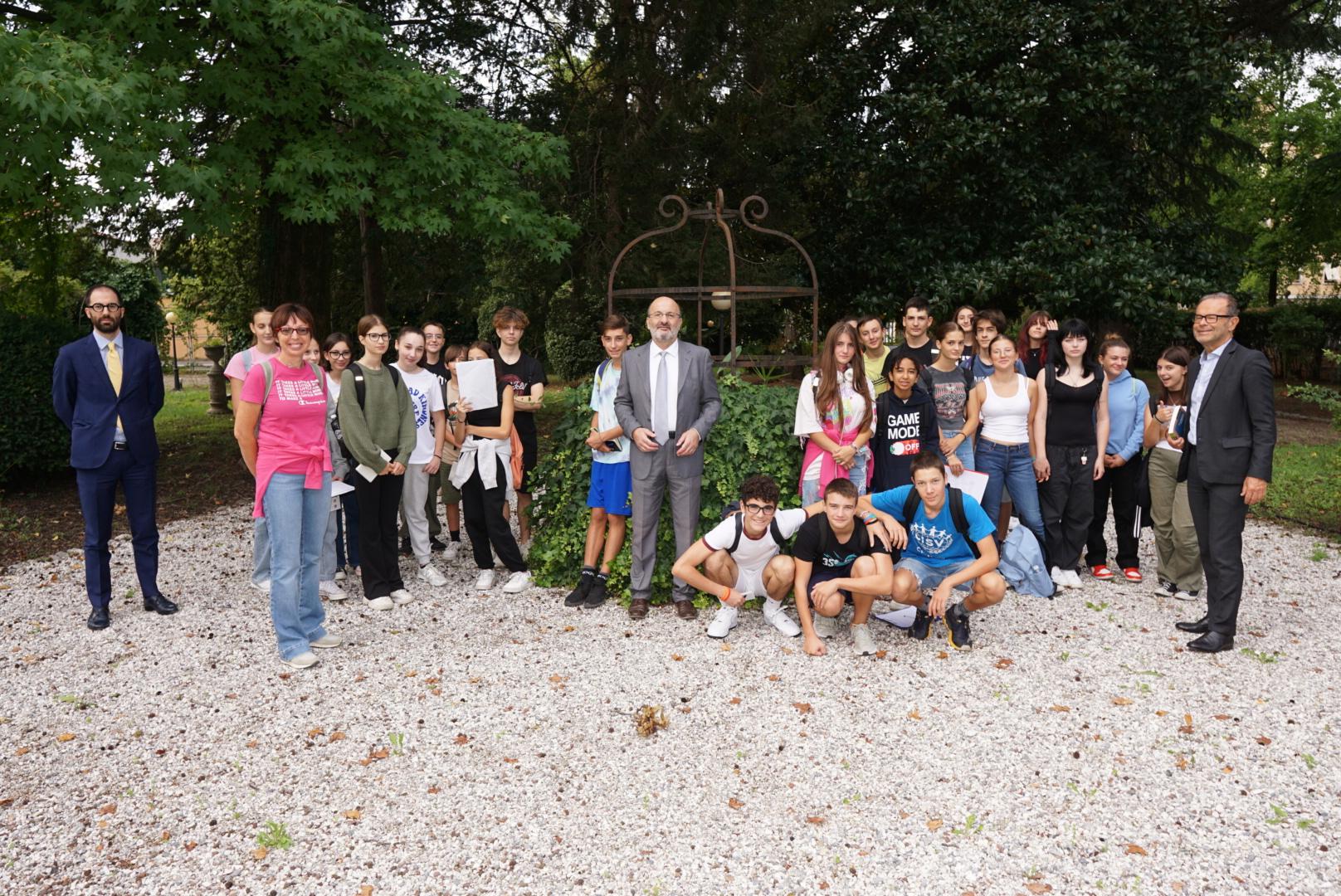 Immagine per Il polo liceale sloveno incontra il prefetto, studenti ospiti a Gorizia