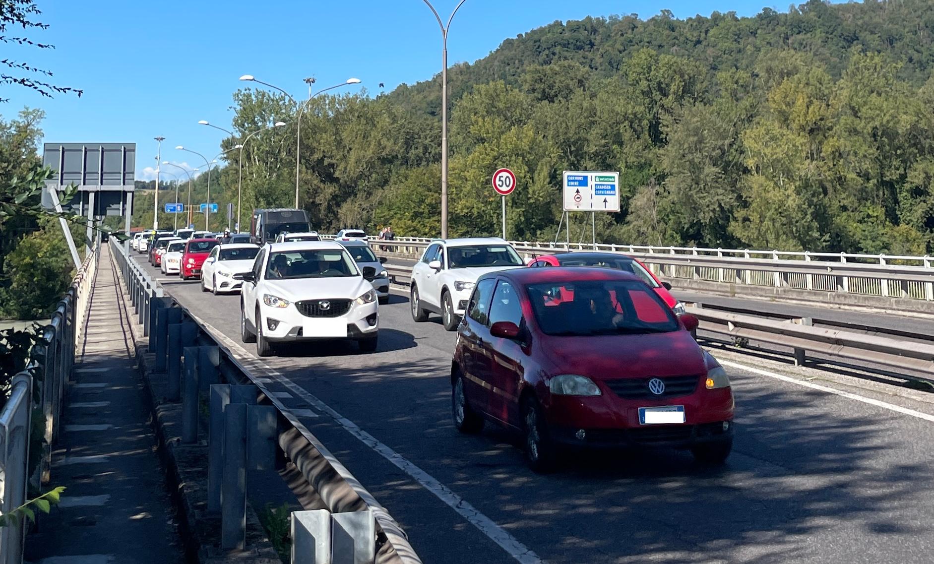 Immagine per Le code di auto per pranzare a Gusti di frontiera, arriva l'ultimo giorno a Gorizia